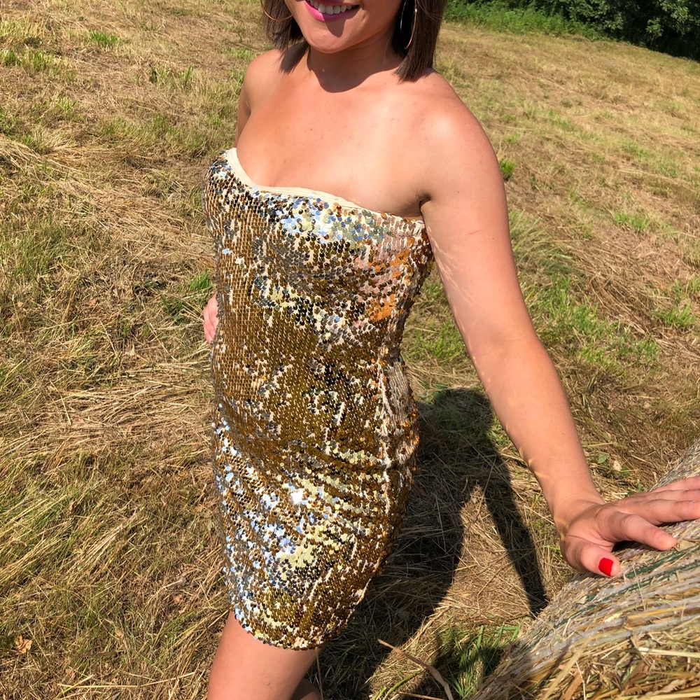 Glam dress